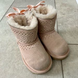 Ugg Boots Toddler Girls Pink Size 6